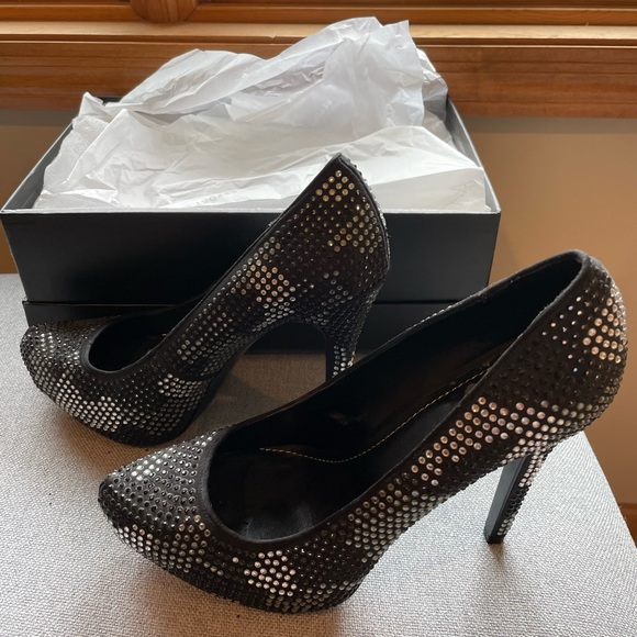 Report Signature "Parker2" strassed black crystal heels sz 8 $199 - Picture 9 of 9